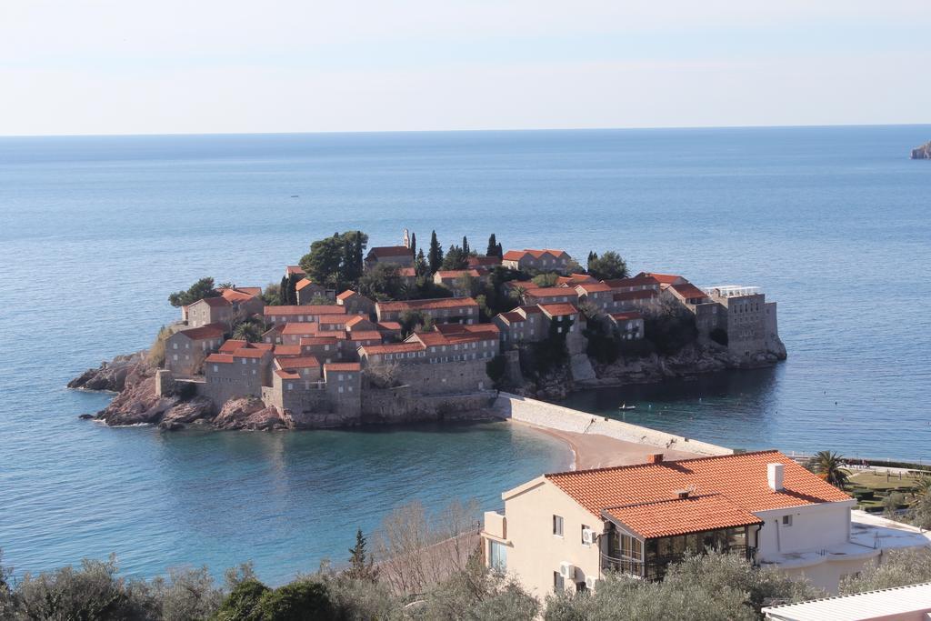 Karina * Budva